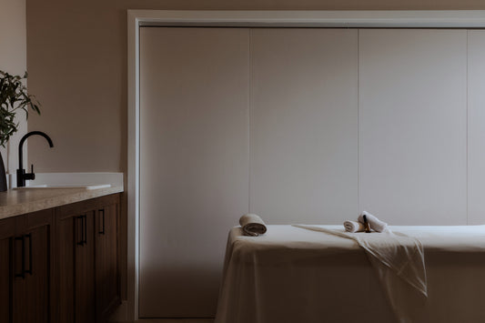 Group Face Lymphatic Drainage Course w / Tatiana Vianna